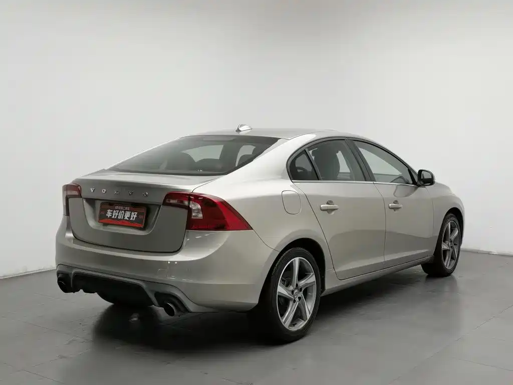 Volvo S60 — миниатюра 2