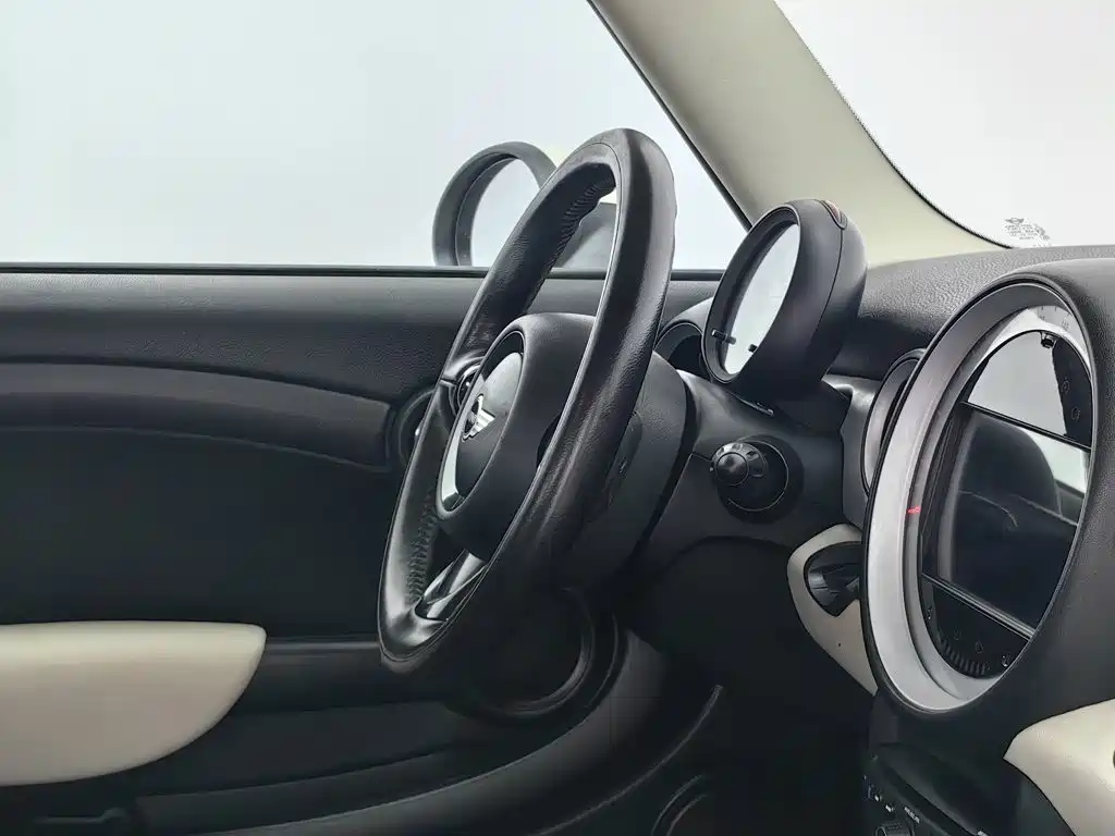 MINI Mini Clubman — миниатюра 22