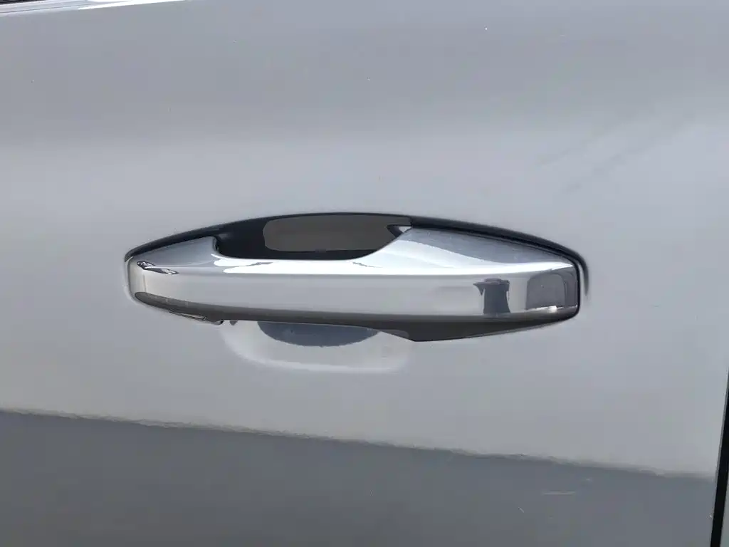 Volvo XC40 — миниатюра 18