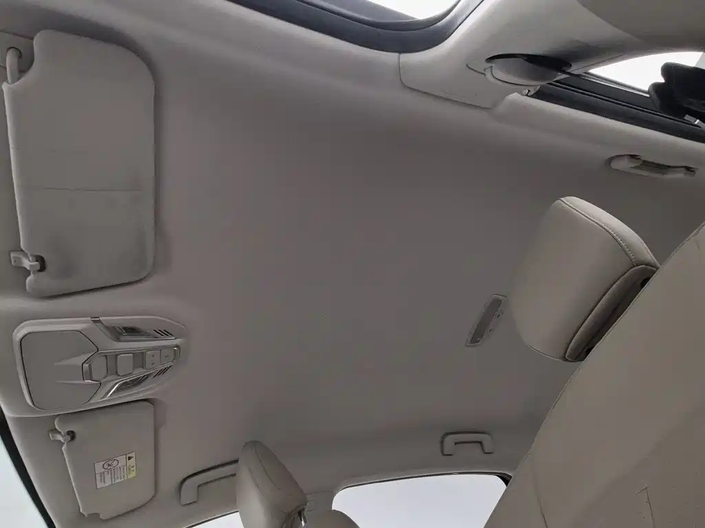 Wuling Xingguang — миниатюра 14