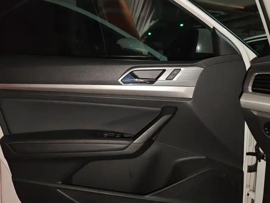 Volkswagen Lavida 2019 280TSI DSG Comfort VI