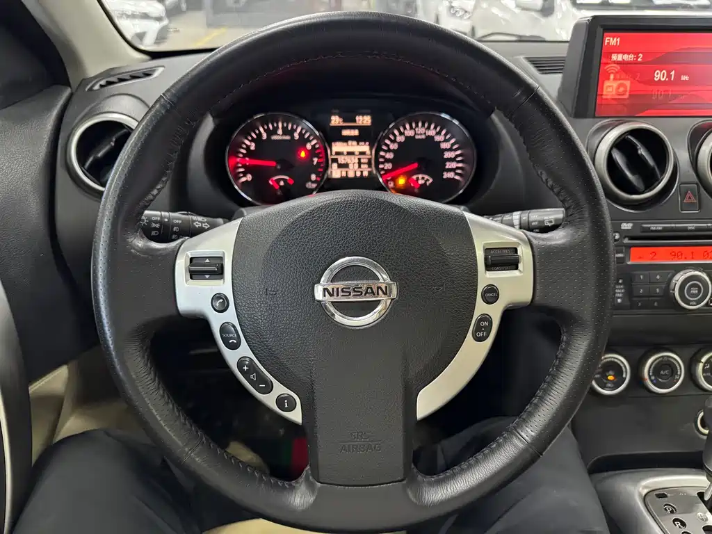 Nissan Qashqai — миниатюра 16