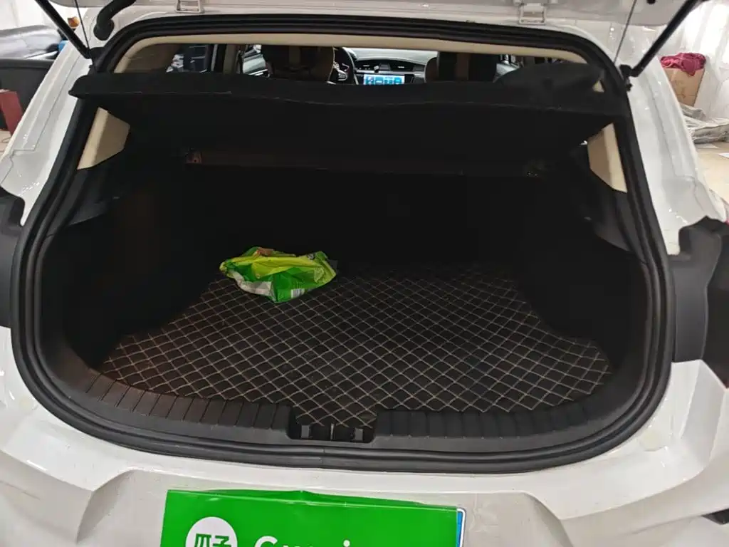 Geely Emgrand GS — миниатюра 19