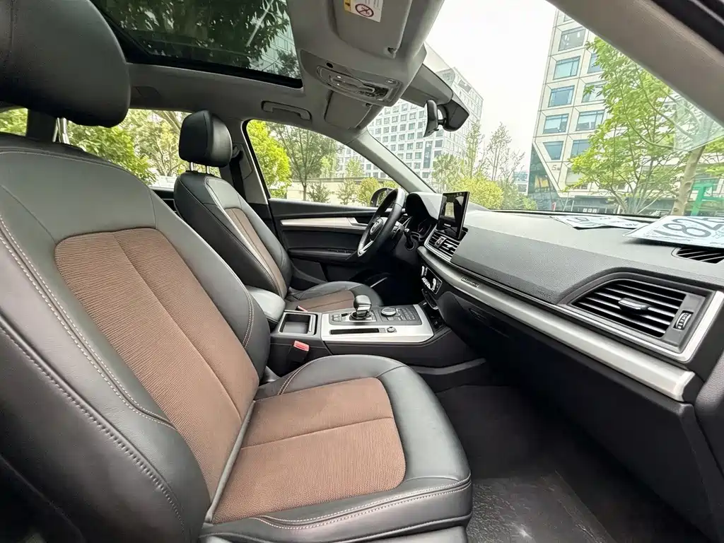 Audi Q5L — миниатюра 9