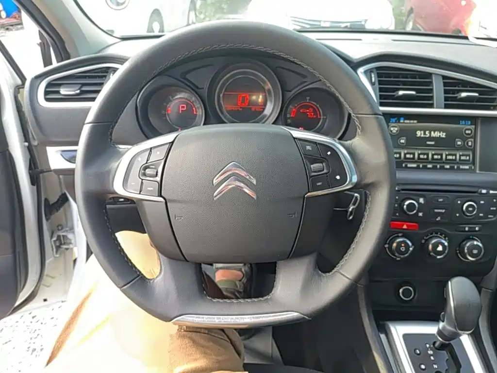 Citroen C4L — миниатюра 11