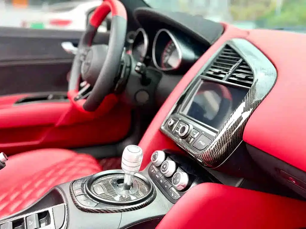 Audi R8 — миниатюра 4