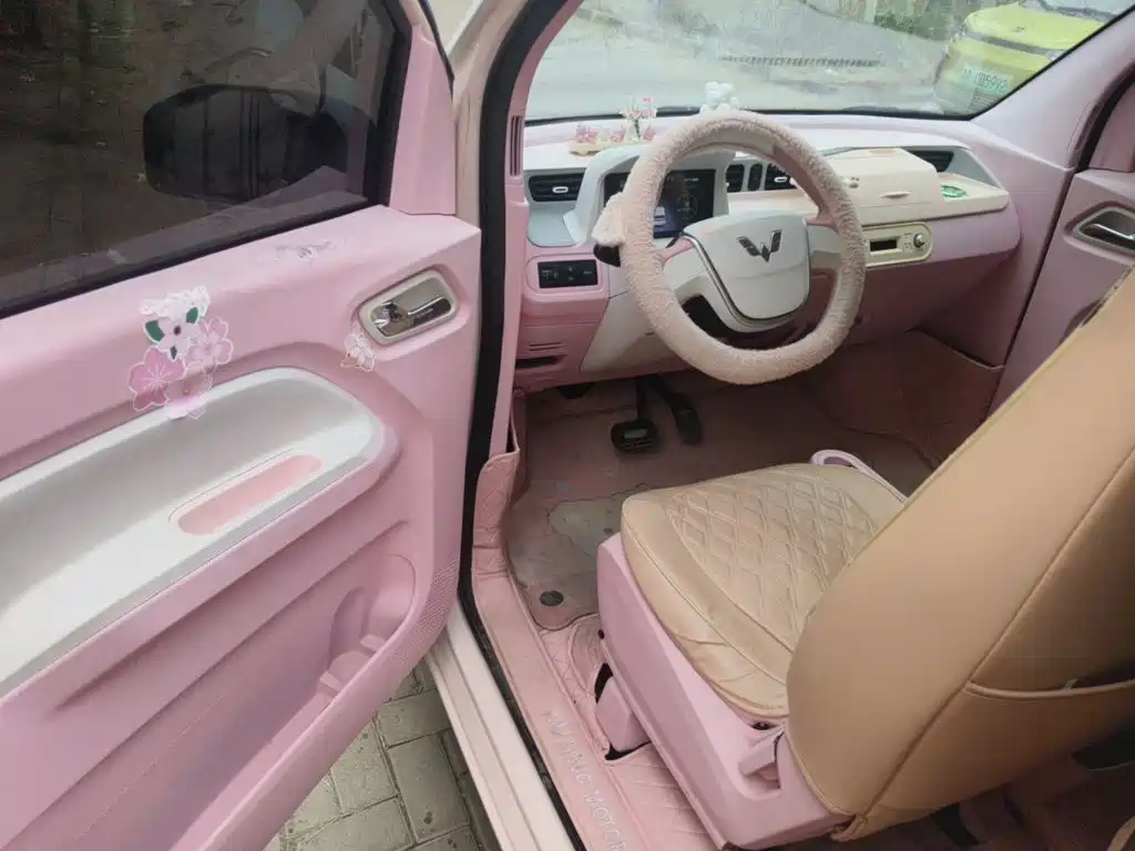 Wuling MINIEV — миниатюра 12