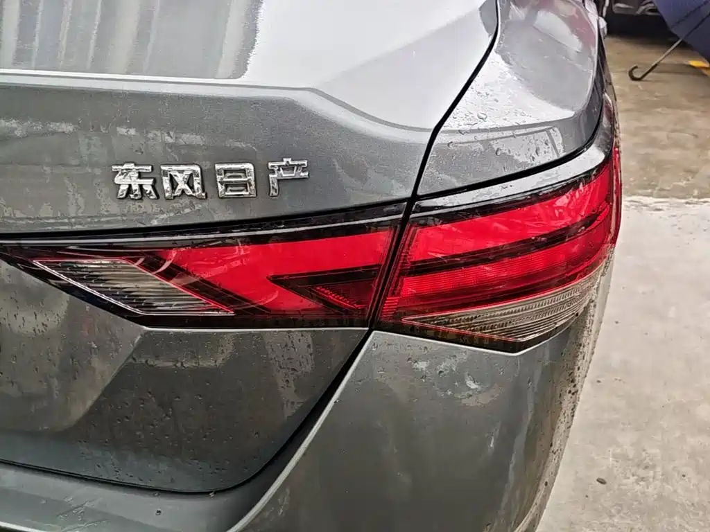 Nissan Sylphy — миниатюра 8