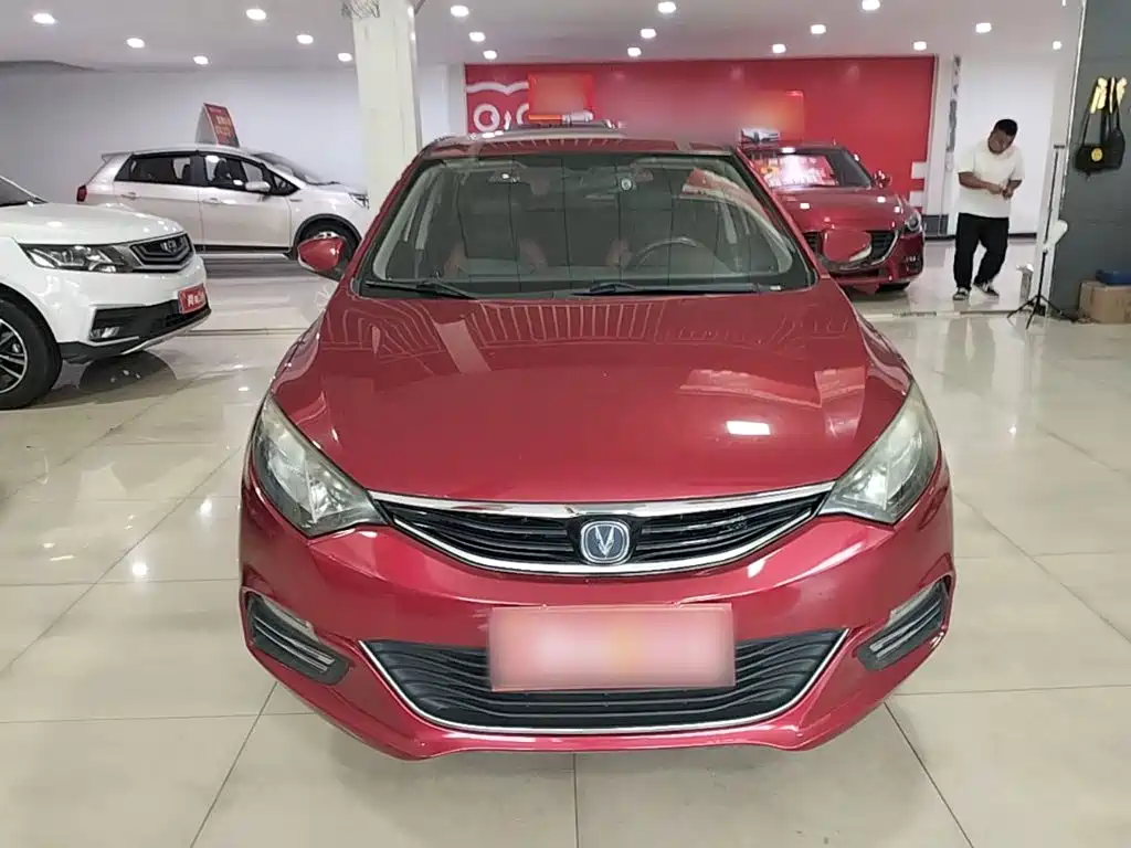Changan Eado XT — миниатюра 3