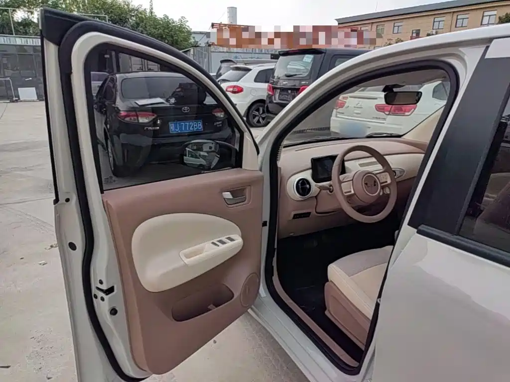 Wuling MINIEV — миниатюра 16