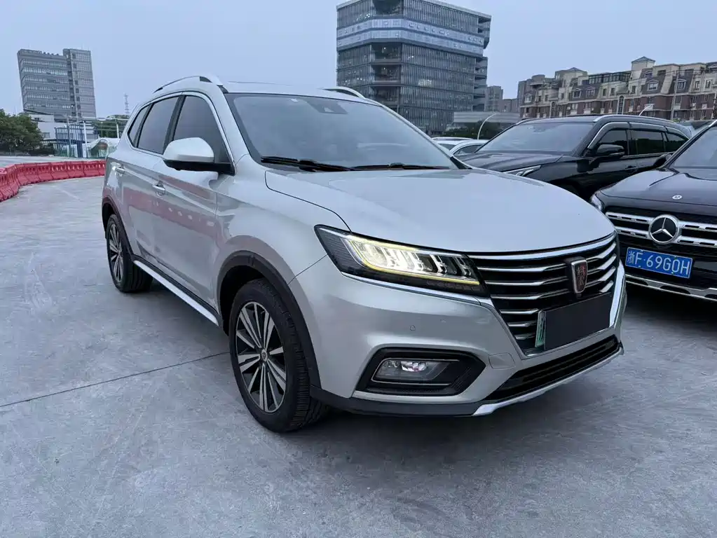 Roewe RX5 New Energy — миниатюра 3