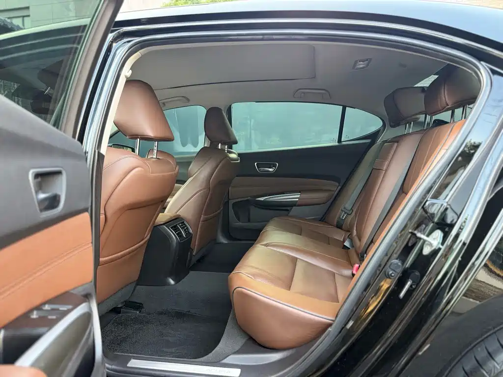 Acura TLX-L — миниатюра 6