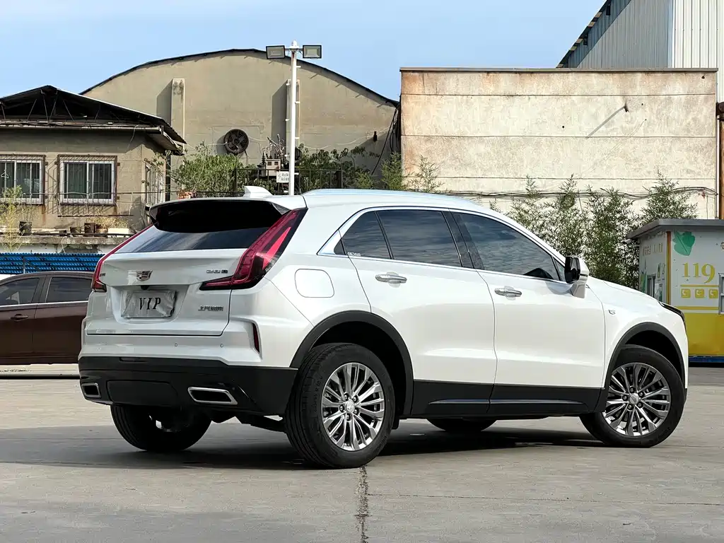 Cadillac XT4 — миниатюра 6
