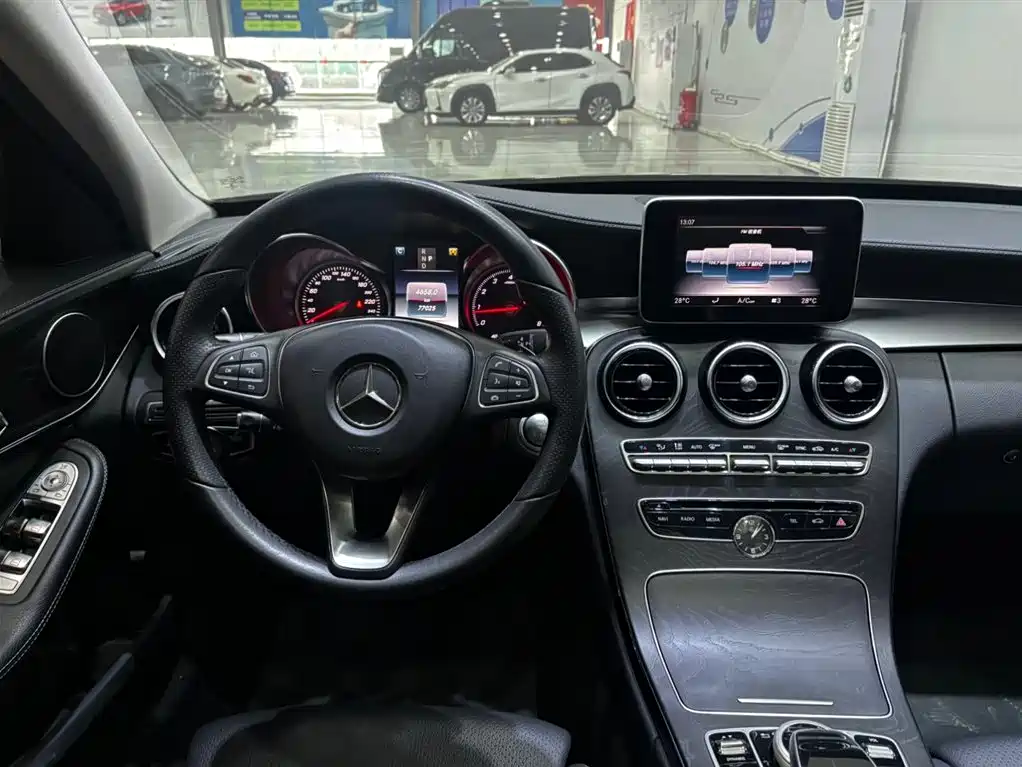 MERCEDES-BENZ C CLASS