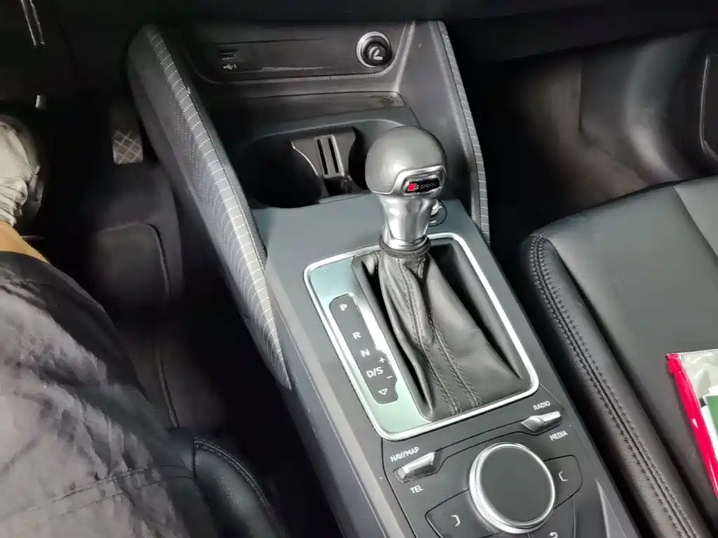 Audi Q2L — миниатюра 14