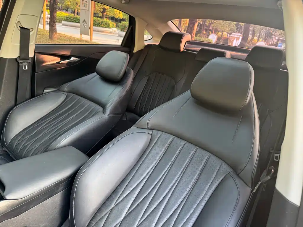 Changan Yida — миниатюра 8