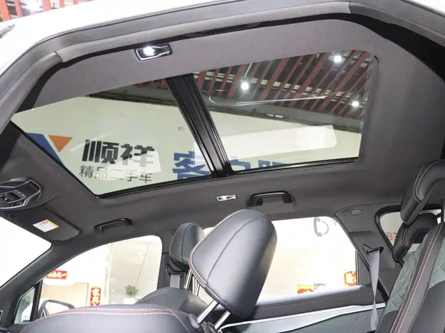 Geely Haoyue L — миниатюра 19