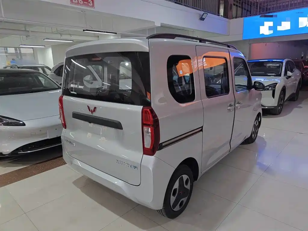 Wuling Sunshine EV 2025 305km