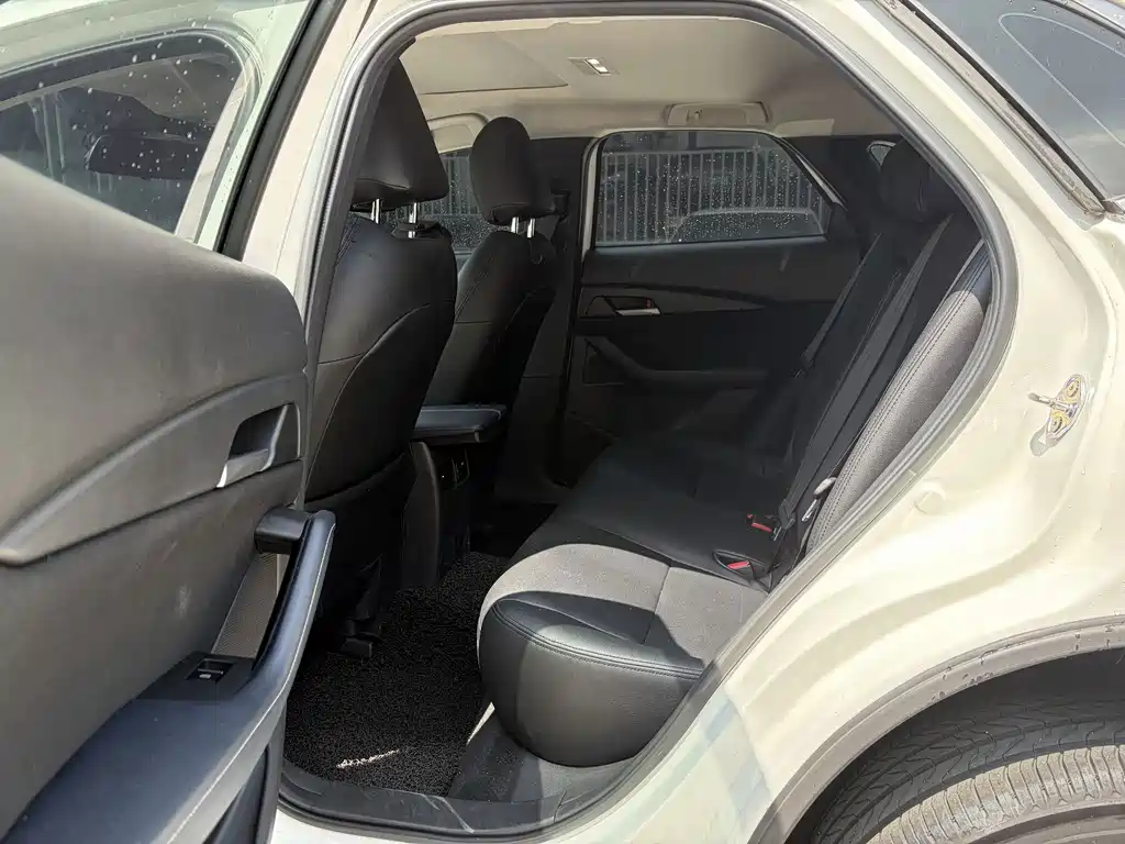 Mazda CX-30 — миниатюра 15