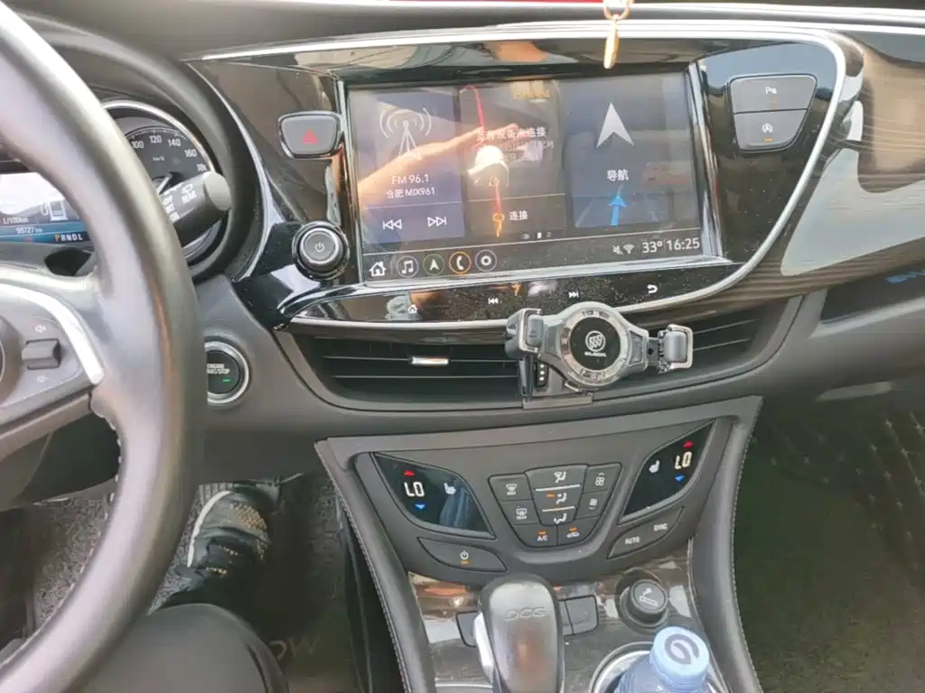 Buick Envision Plus — миниатюра 13