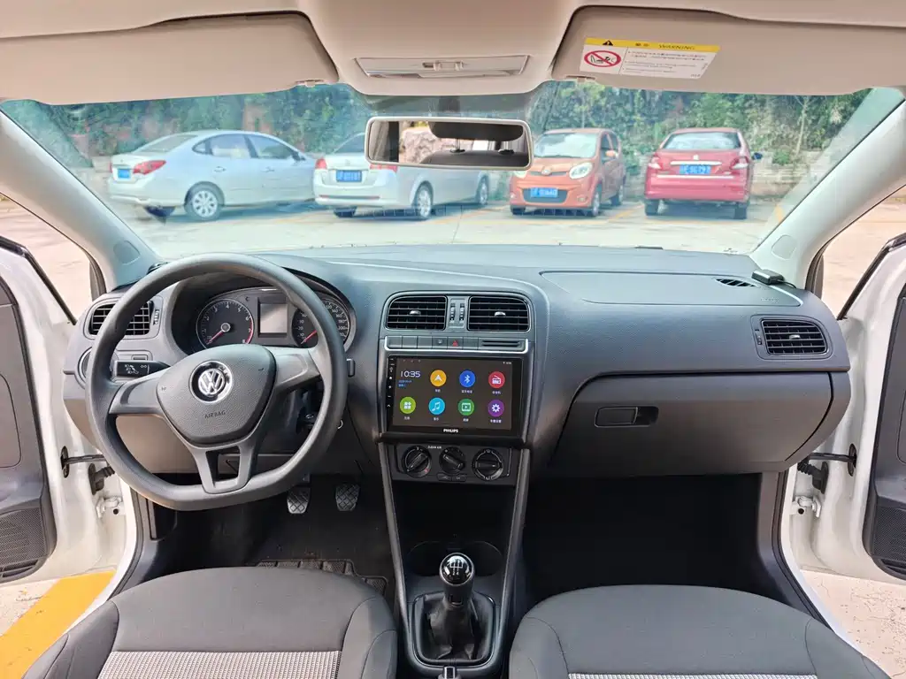 Volkswagen Polo — миниатюра 13