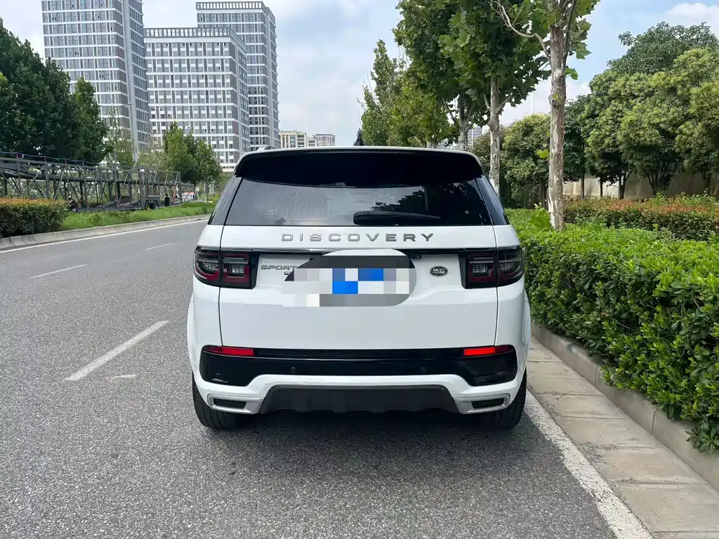 Land Rover Discovery Sport — миниатюра 8