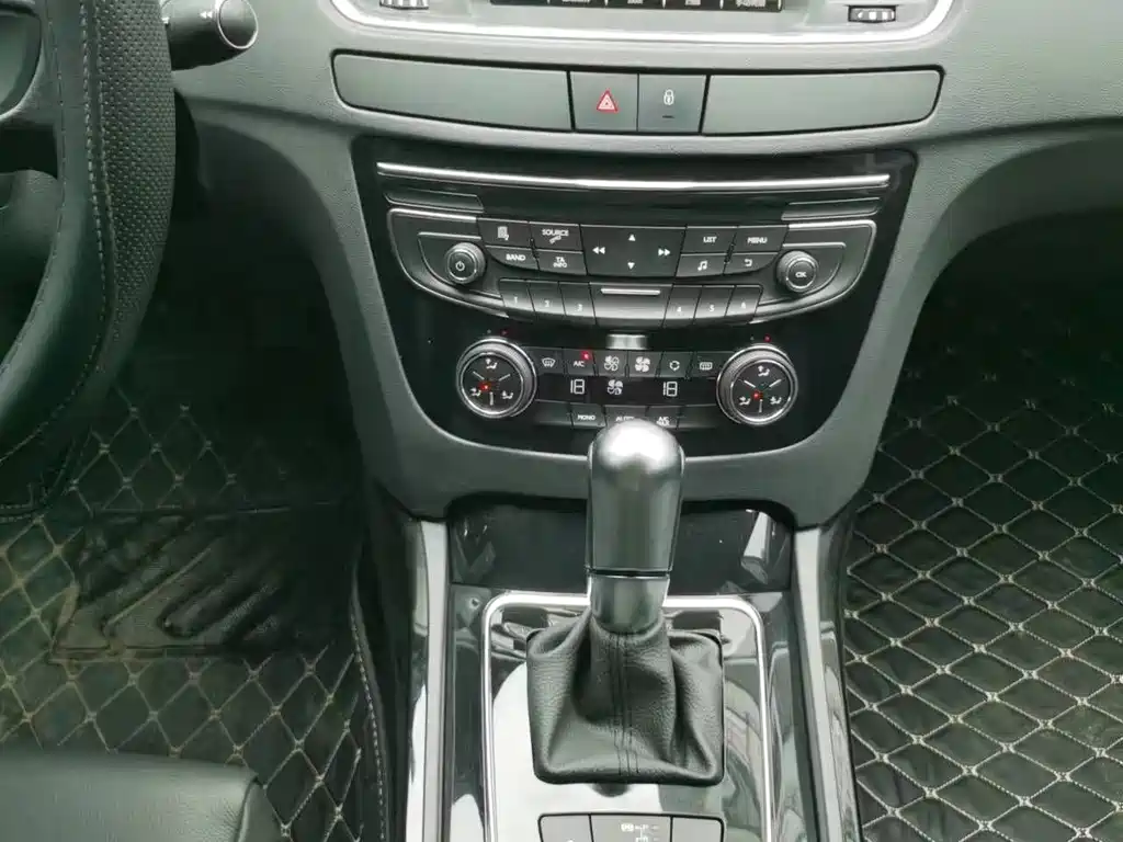 Peugeot 508 — миниатюра 10