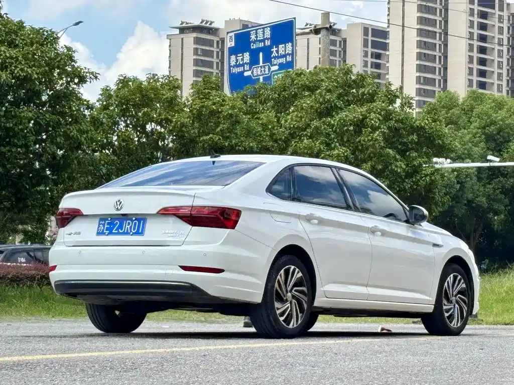 Volkswagen Sagitar — миниатюра 7
