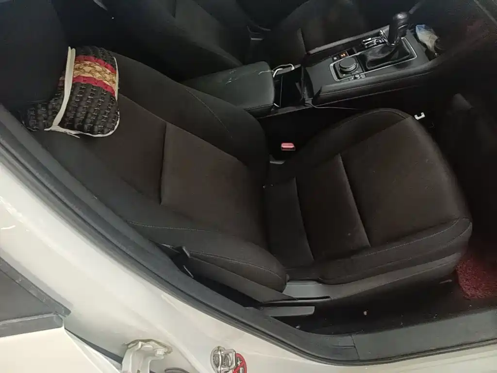 Mazda 3 Axela — миниатюра 25
