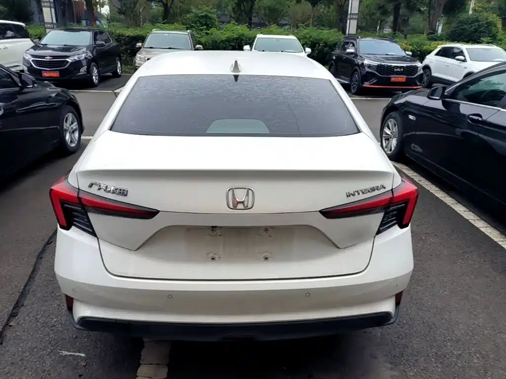 Honda Integra — миниатюра 6