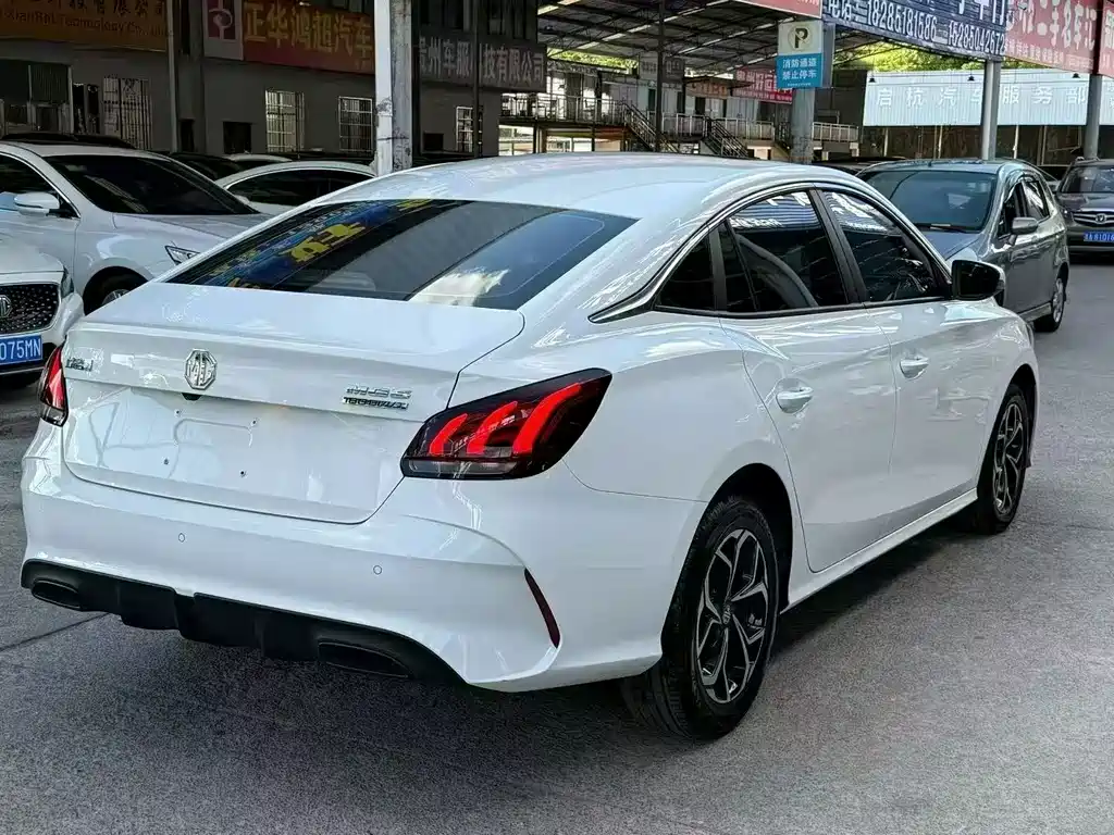MG MG5 — миниатюра 7