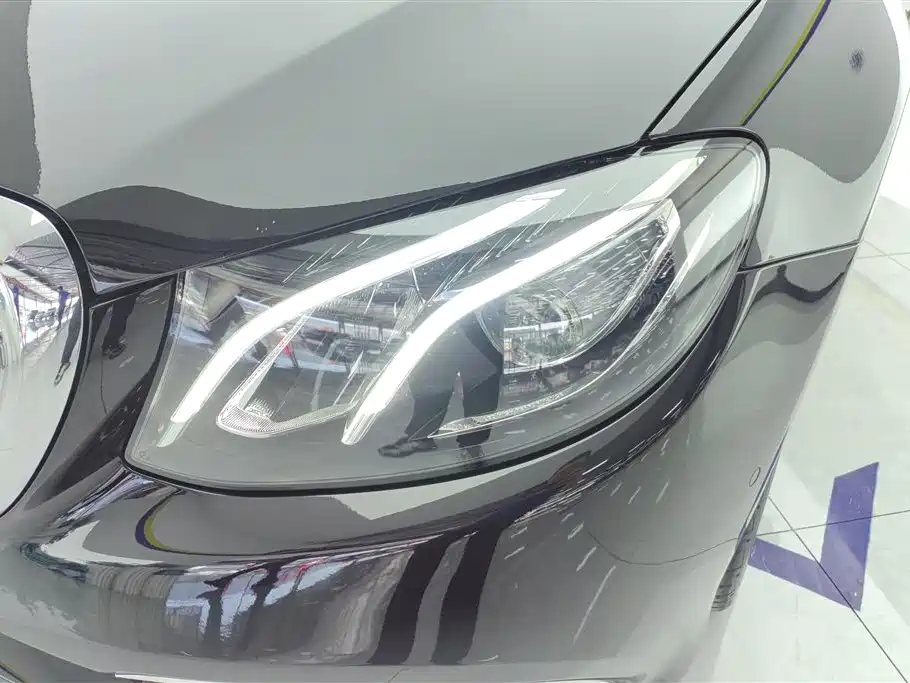 Mercedes-Benz E-Class E 2020 E 300 L Fashion