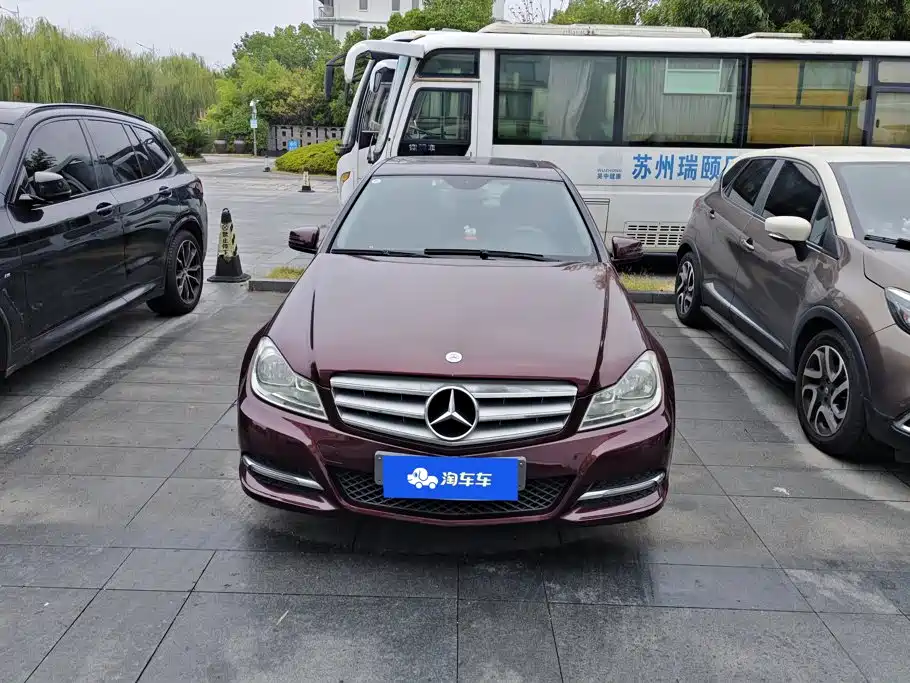 Mercedes-Benz C-Class — миниатюра 2