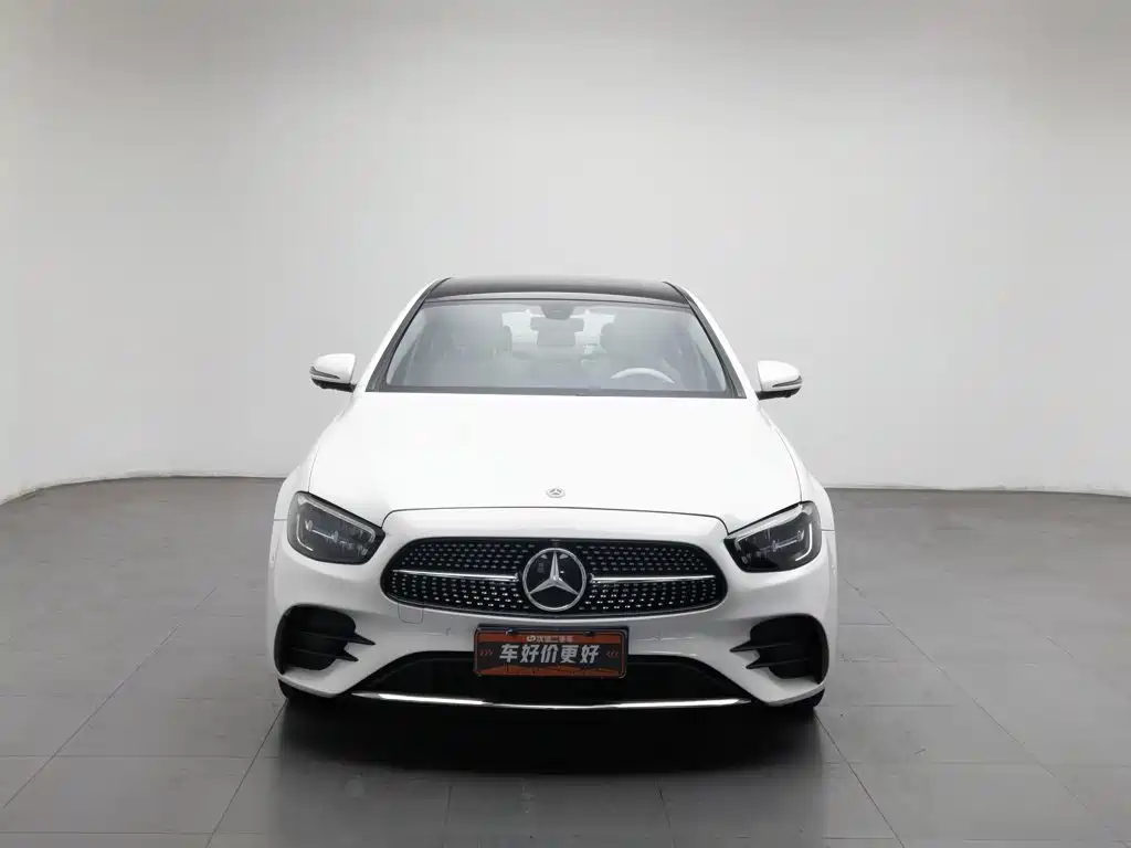 Mercedes-Benz E-Class — миниатюра 3