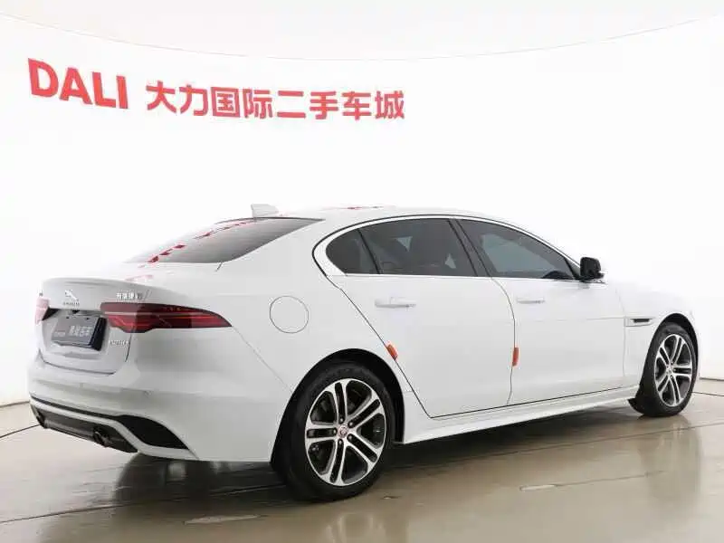 Jaguar XEL — миниатюра 15