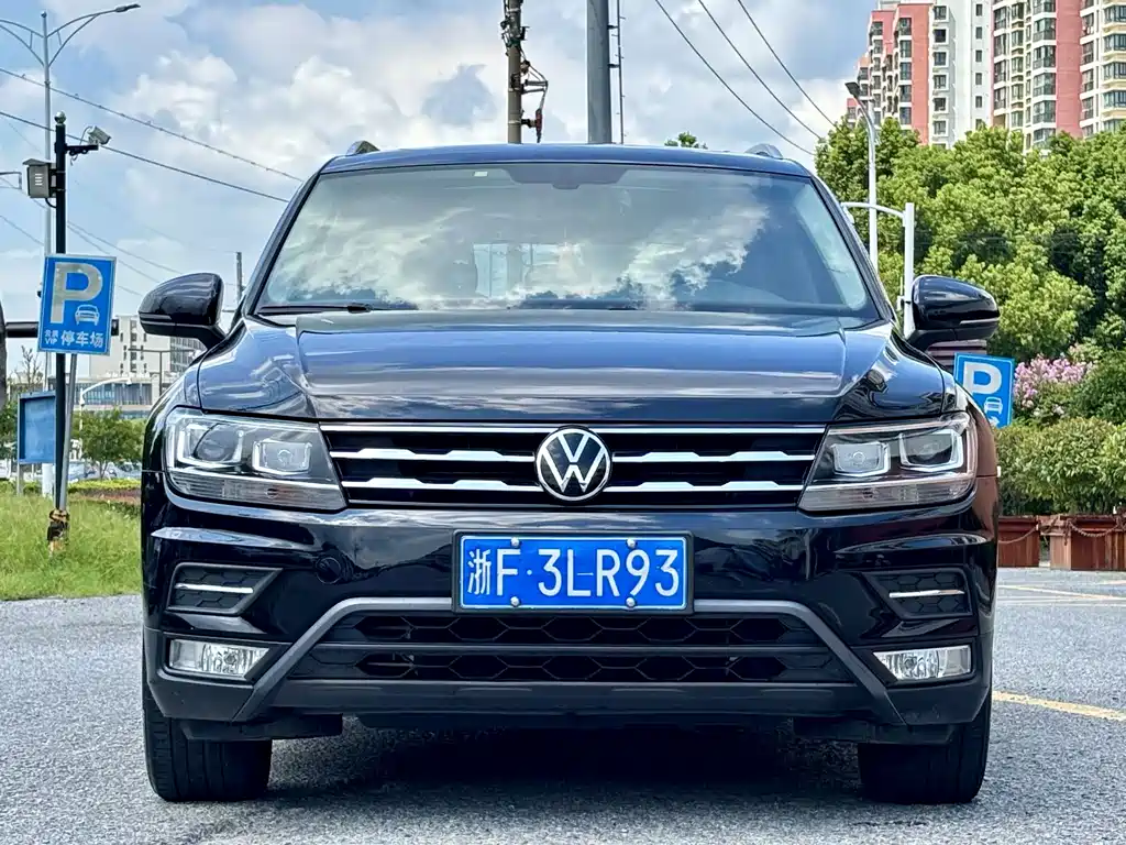 Volkswagen Tiguan L — миниатюра 5