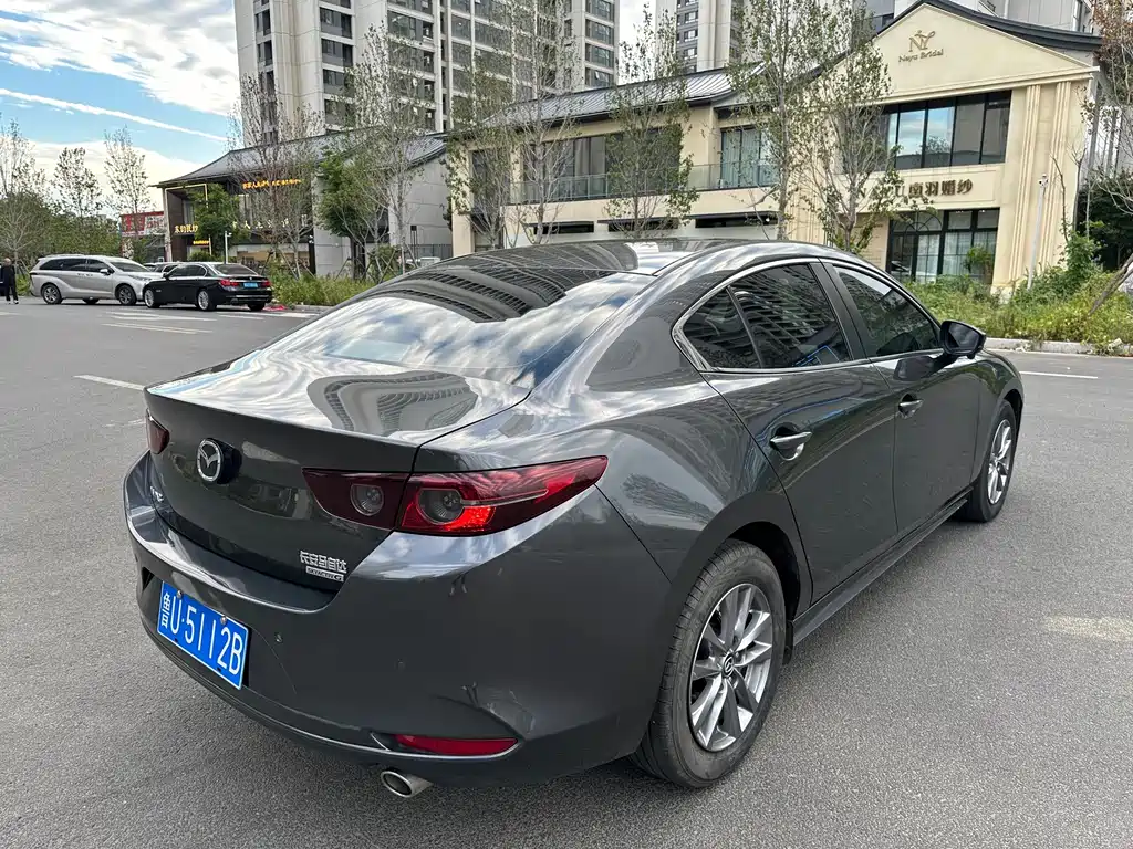 Mazda 3 Axela — миниатюра 9