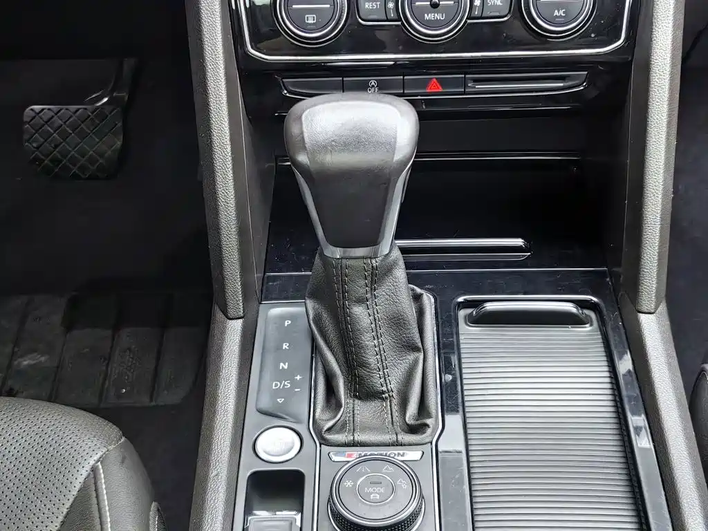 Volkswagen Teramont — миниатюра 13