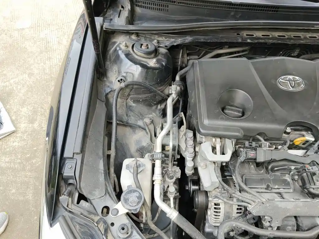 Toyota Camry — миниатюра 19