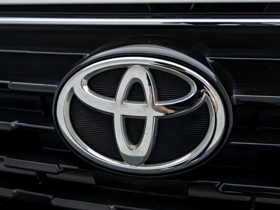 Toyota Yaris L — миниатюра 22