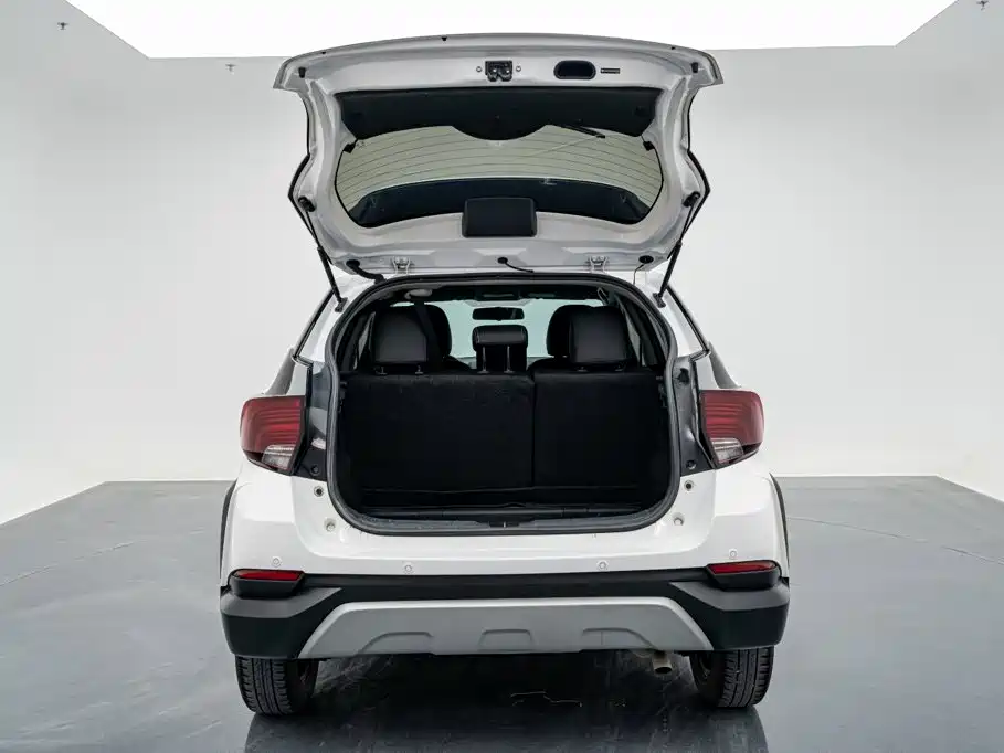 Toyota Yaris L — миниатюра 28