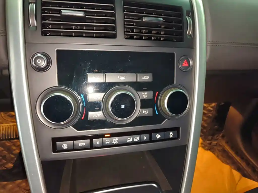 Land Rover Discovery Sport — миниатюра 13