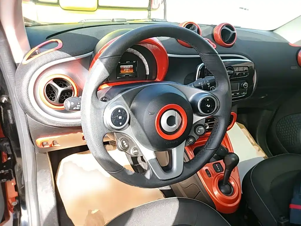 smart Smart Fortwo — миниатюра 11