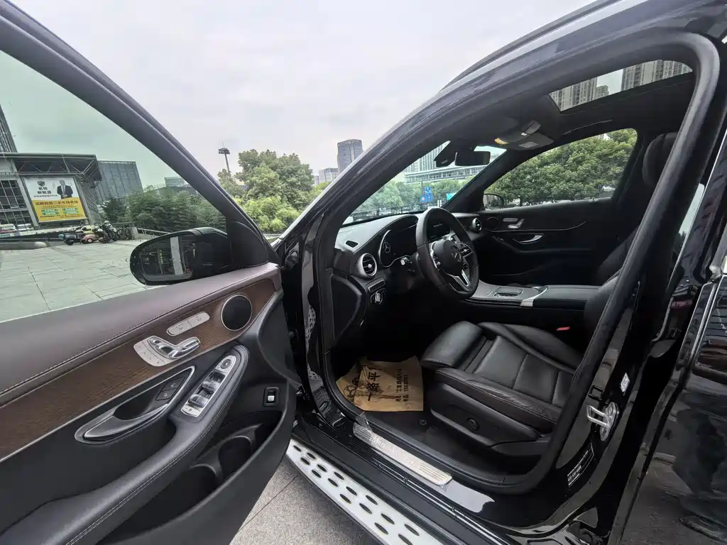 Mercedes-Benz GLC 2022 GLC 300 L 4MATIC