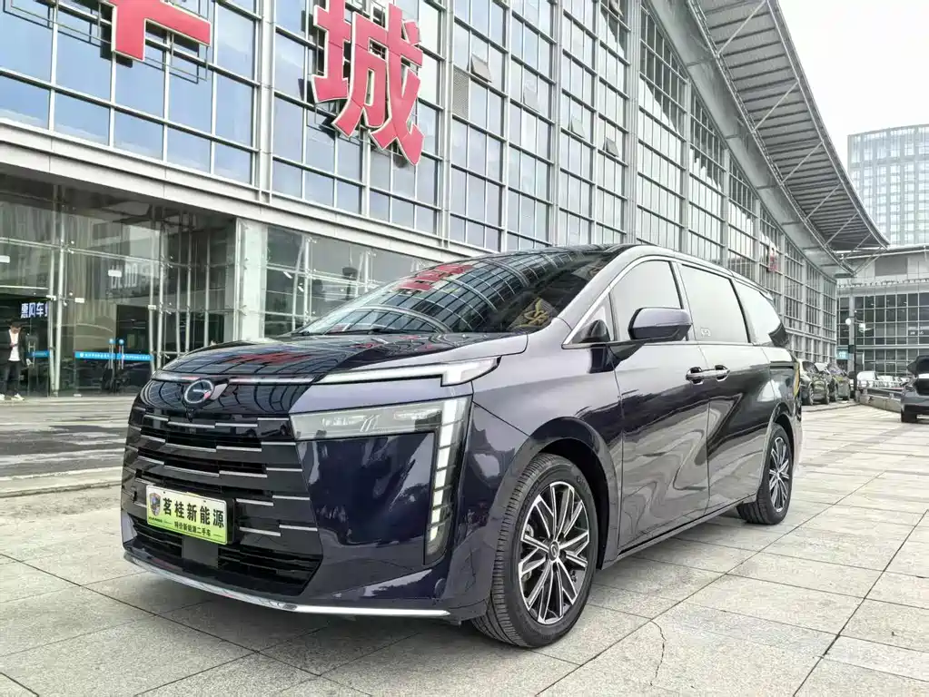 GAC TRUMPCHI E8 NEW ENERGY