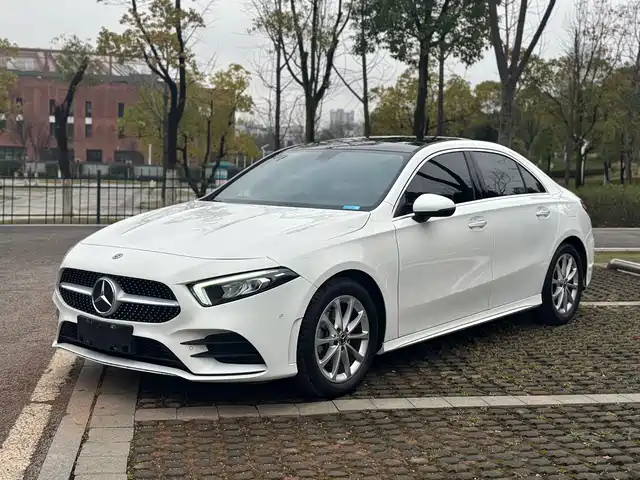 MERCEDES-BENZ A CLASS