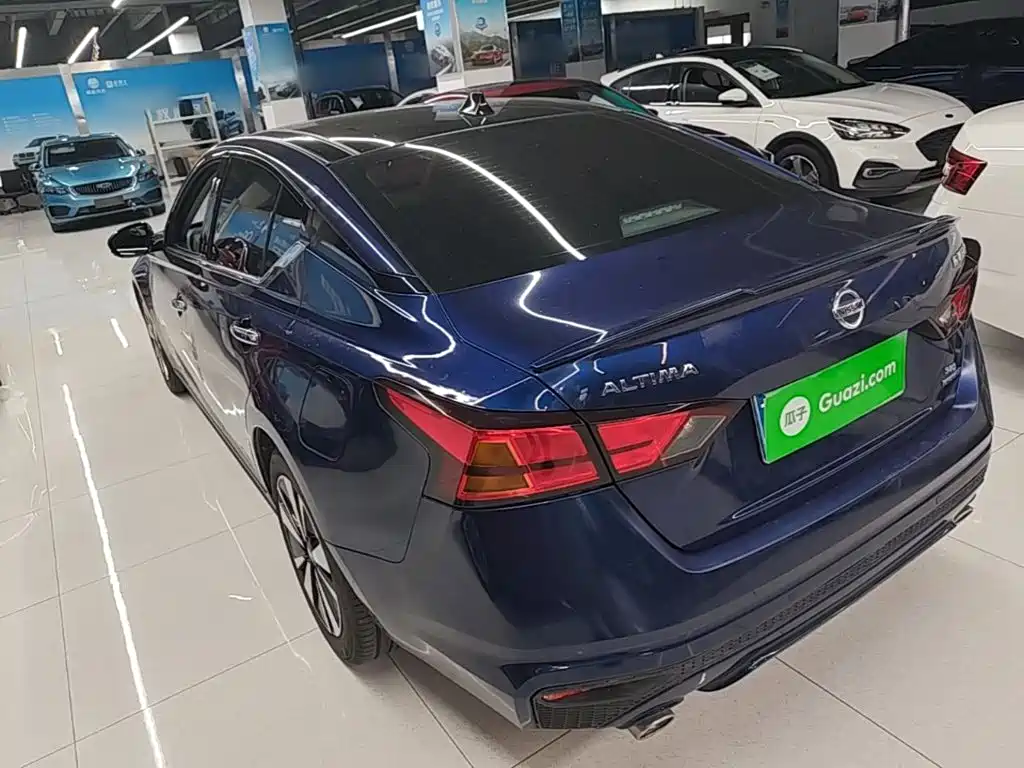 Nissan Teana — миниатюра 5