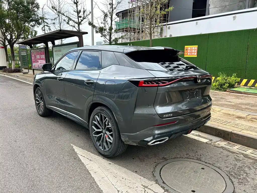 Changan UNI-Z 2025 1.5T Luxury