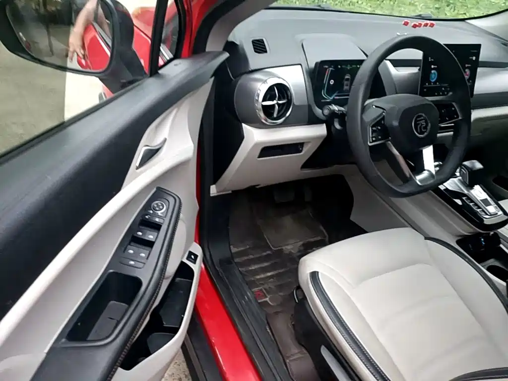 BYD Yuan Pro — миниатюра 16