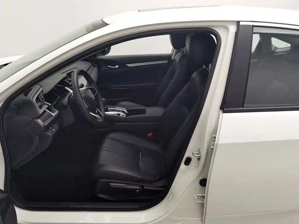 Honda Civic — миниатюра 10